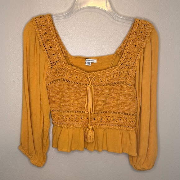 American Eagle Outfitters Mustard Crochet Blouse Size XS - Picture 1 of 6